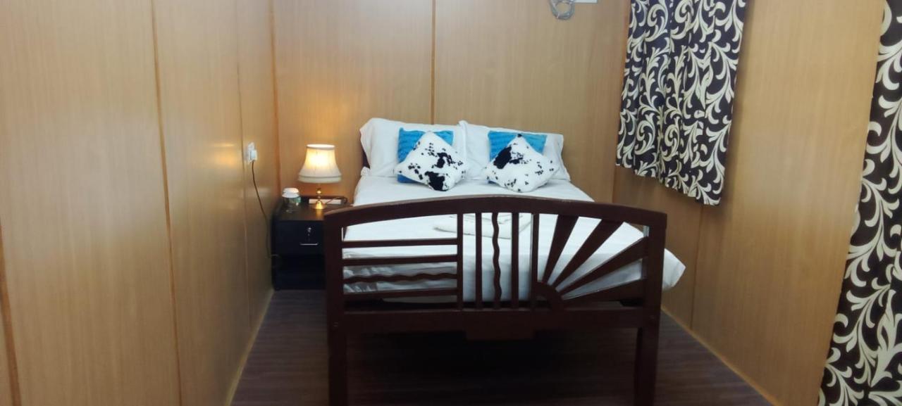 Chan Beach Resort Bahur Esterno foto