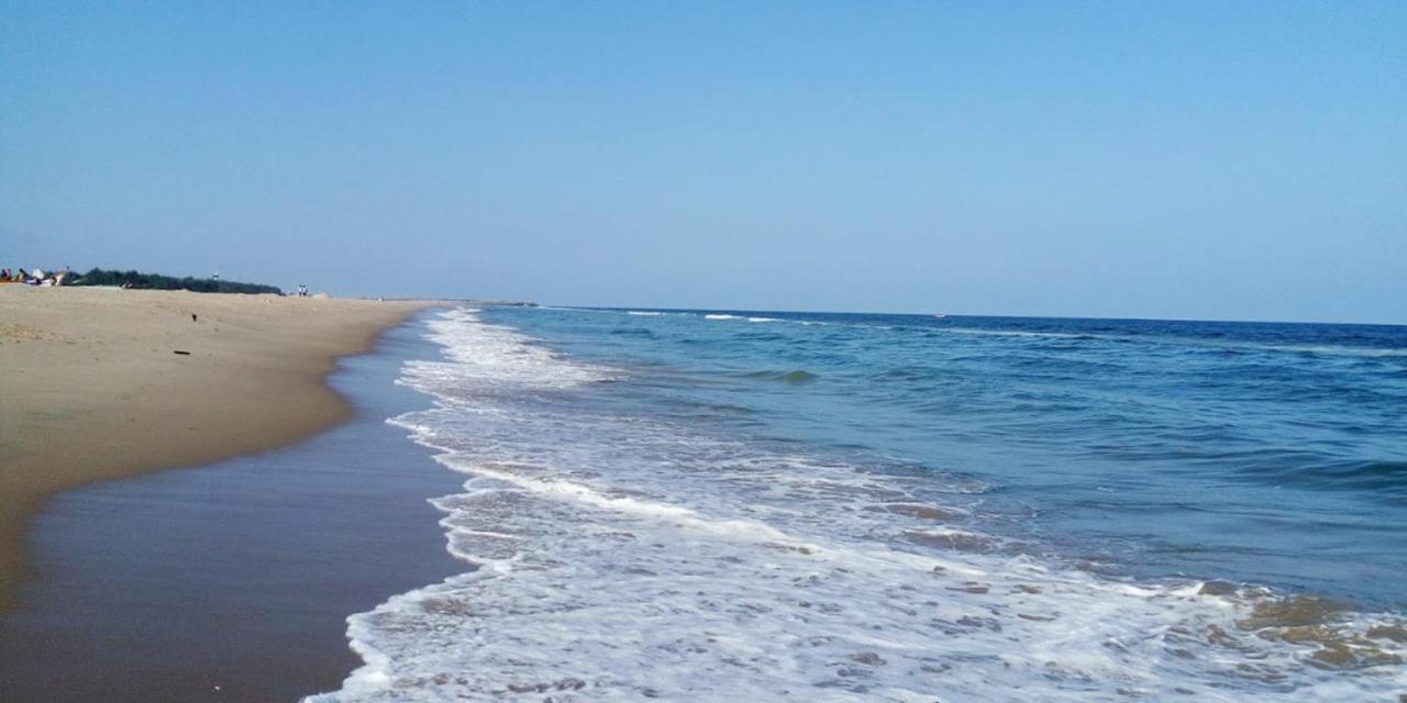 Chan Beach Resort Bahur Esterno foto