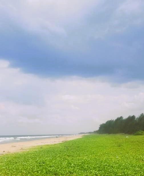 Chan Beach Resort Bahur Esterno foto
